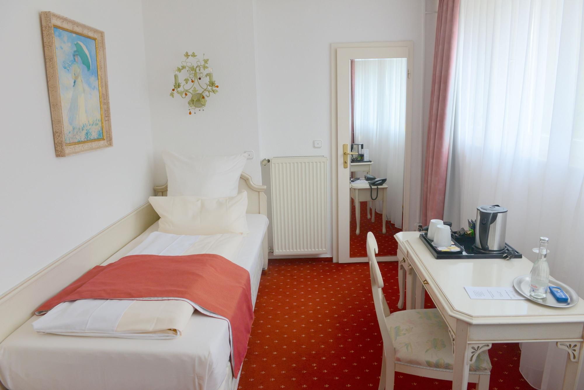 Sure Hotel By Best Western Rhoen Garden Poppenhausen Esterno foto