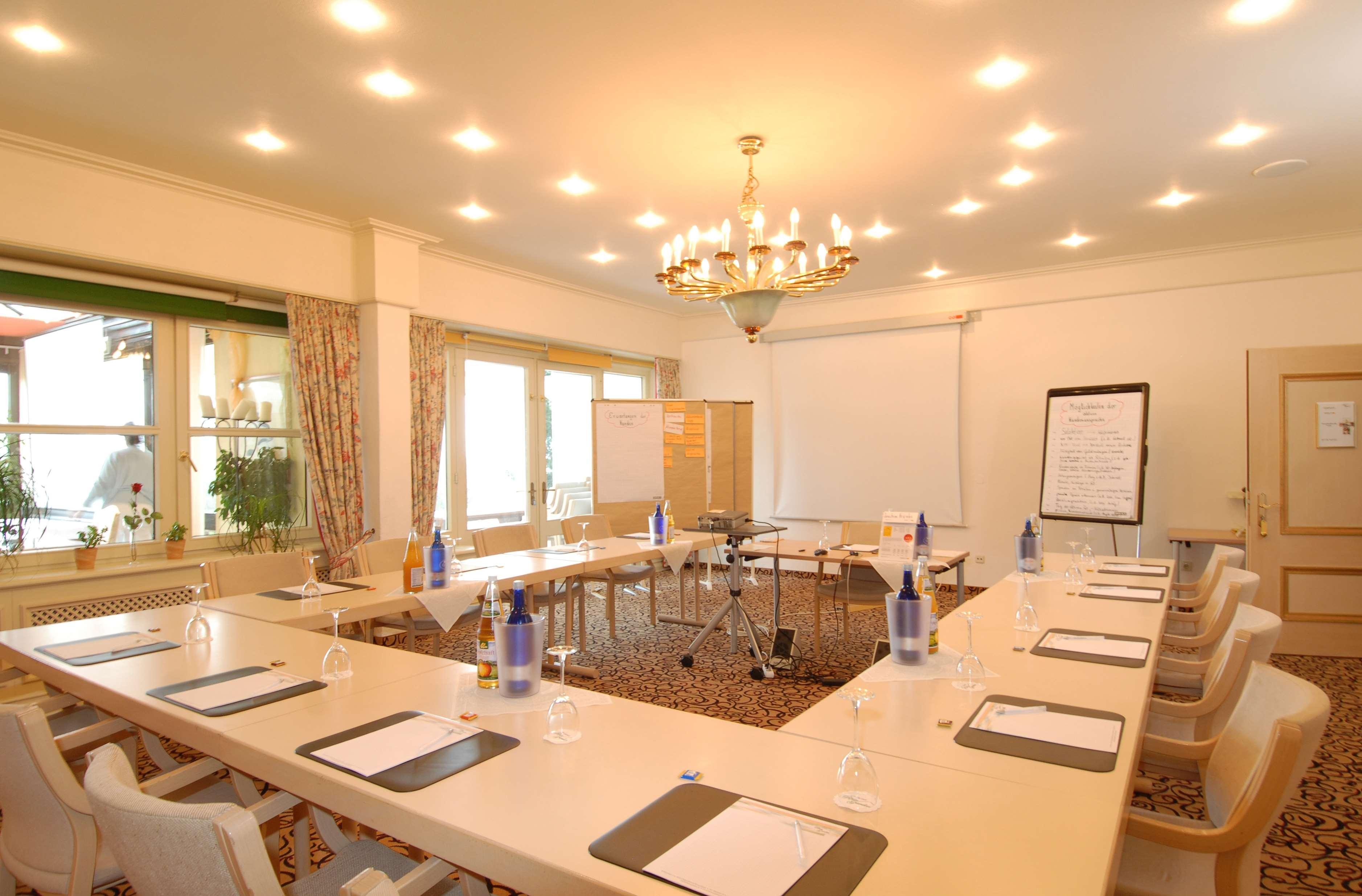 Sure Hotel By Best Western Rhoen Garden Poppenhausen Esterno foto