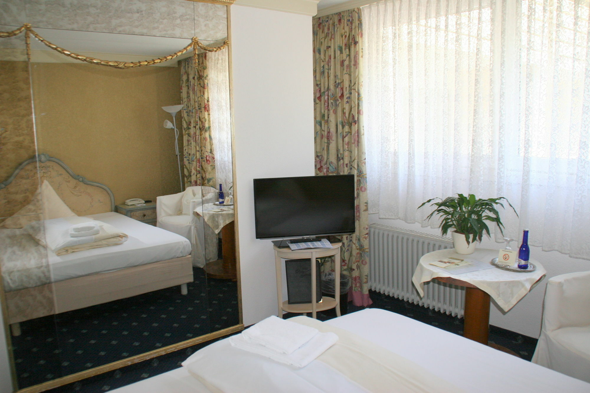 Sure Hotel By Best Western Rhoen Garden Poppenhausen Esterno foto